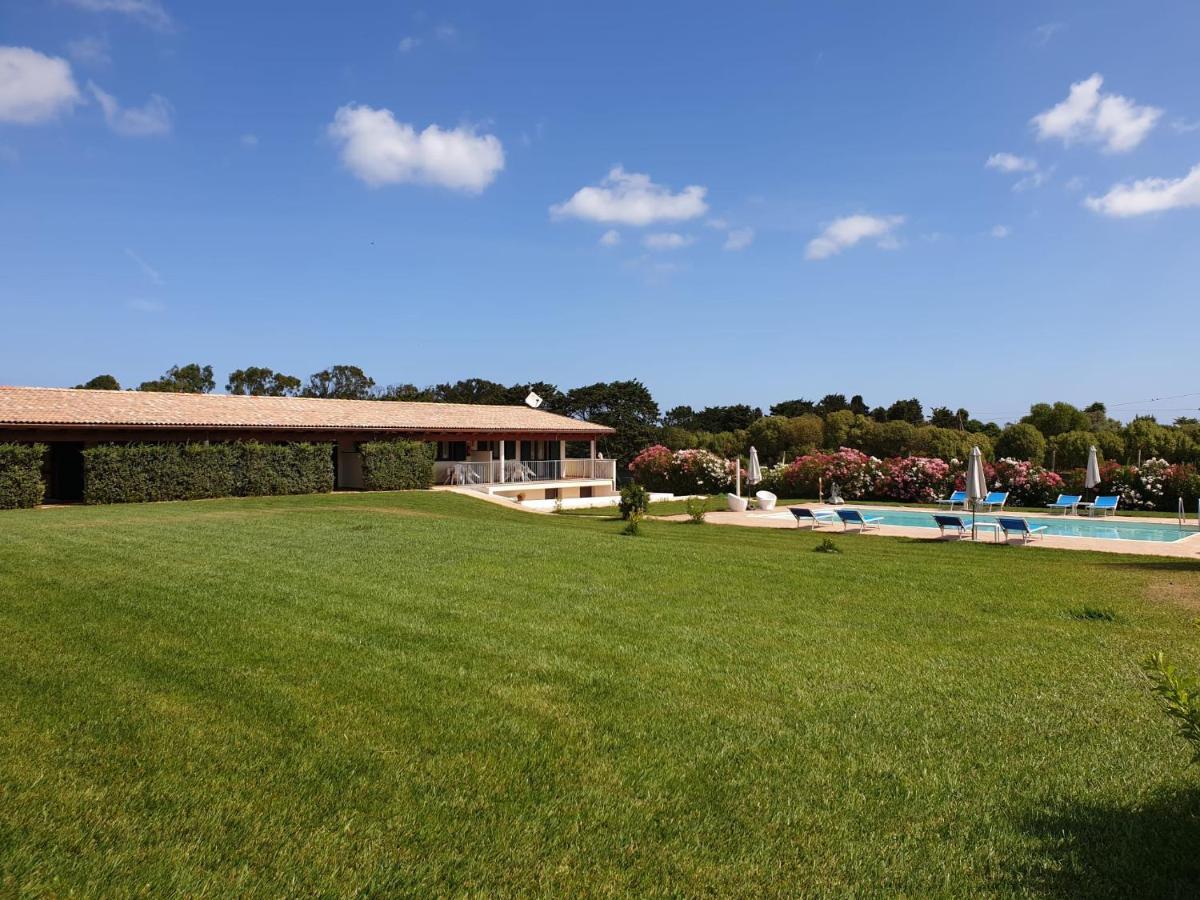 Agliado Villa Platamona Exterior photo